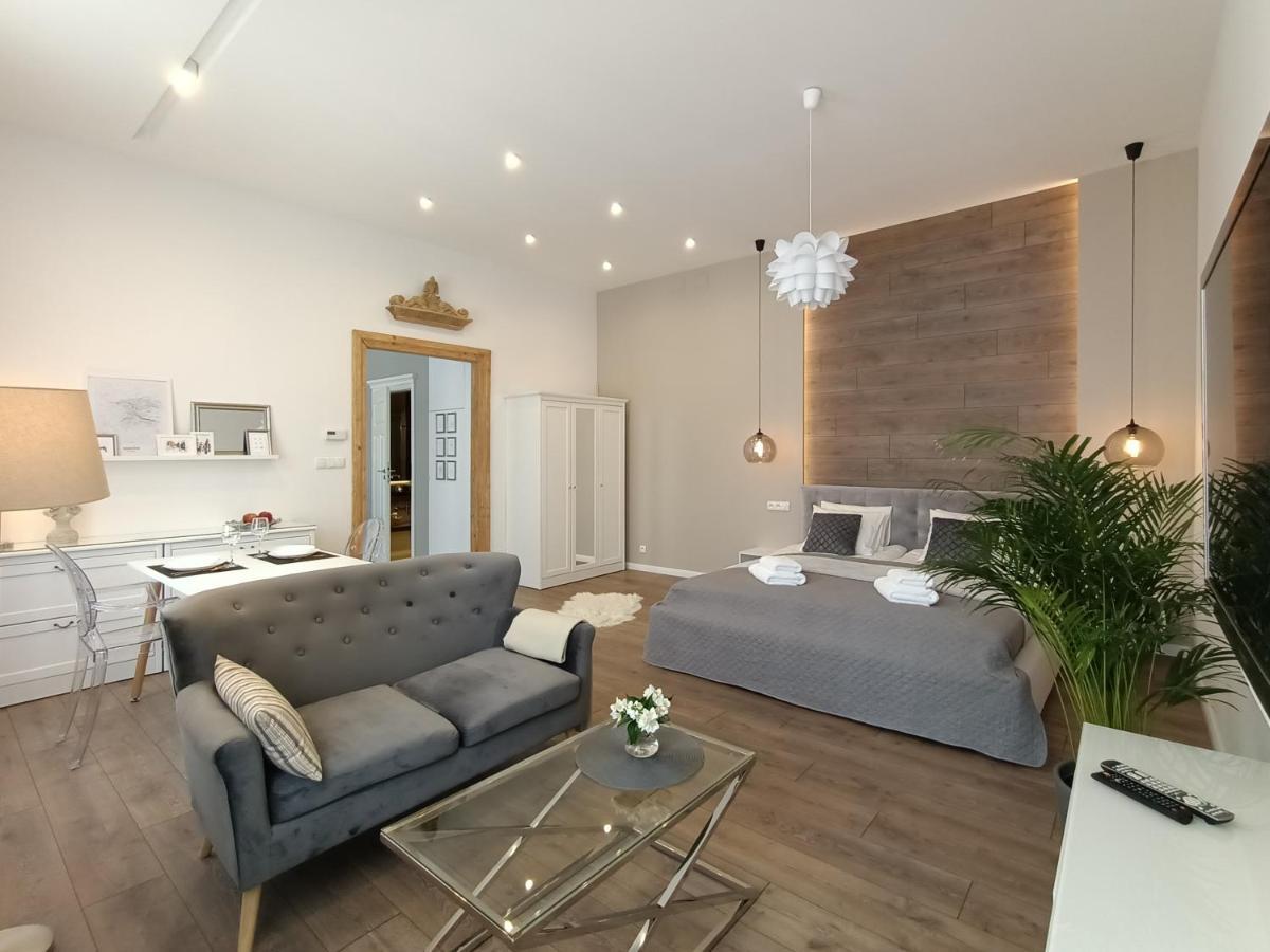 Myfive Apartments Krakow Luaran gambar