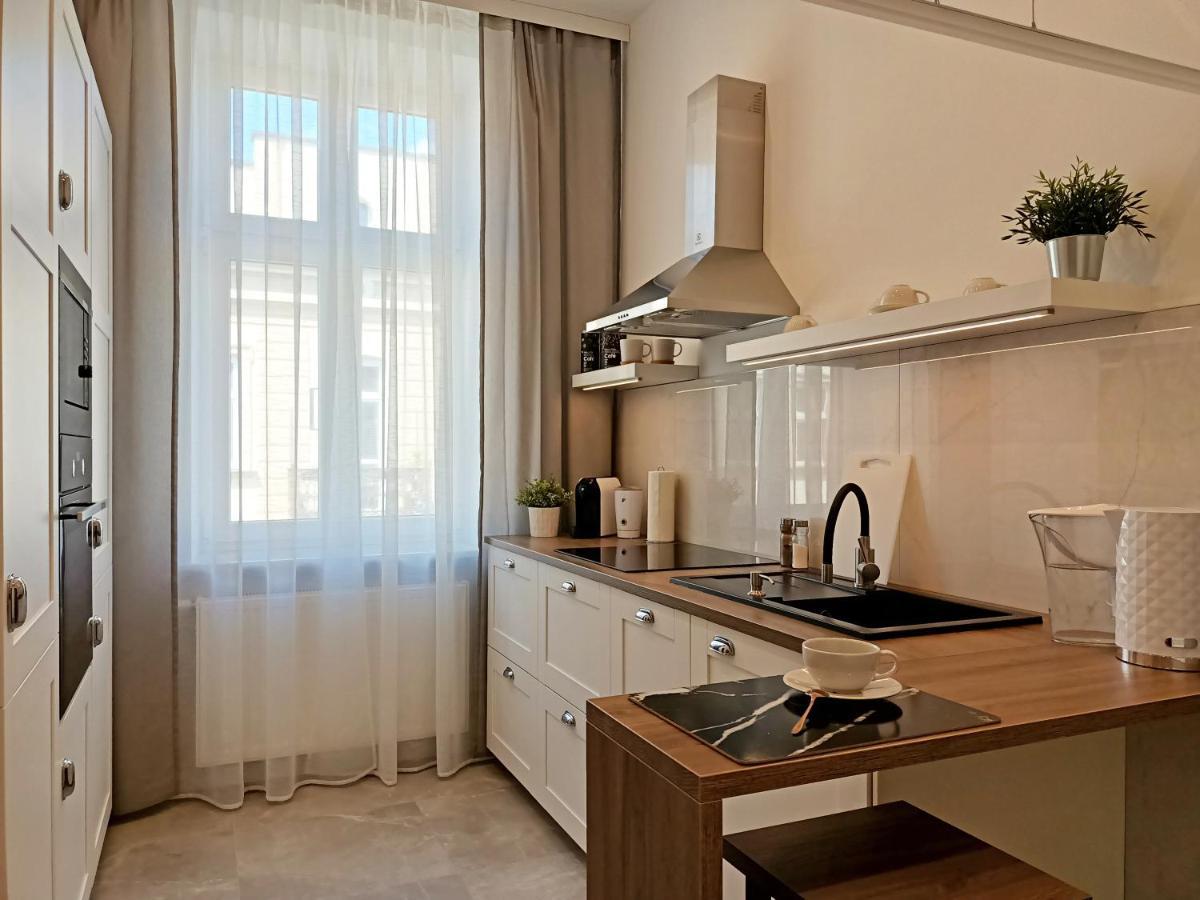 Myfive Apartments Krakow Luaran gambar